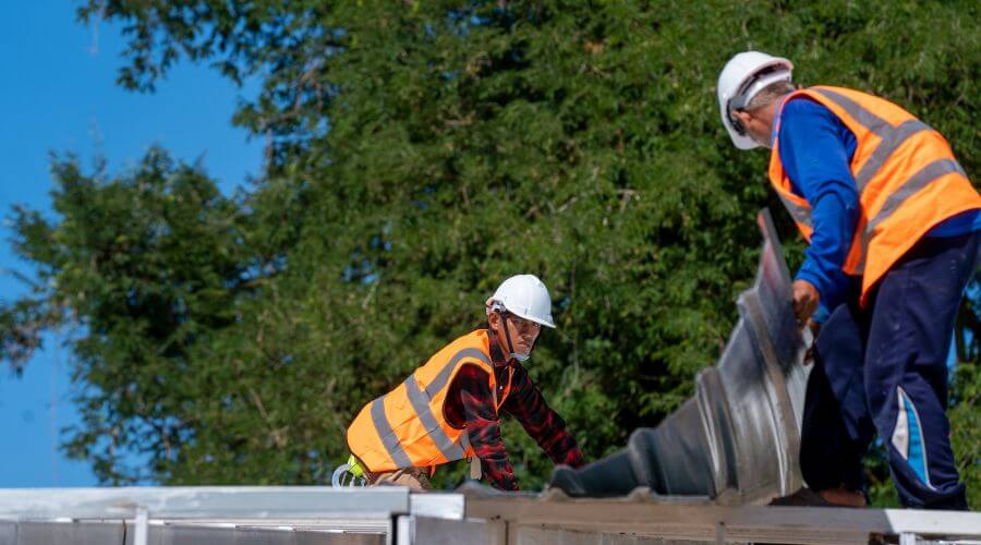 Professional residential roofers in Lone Tree, CO